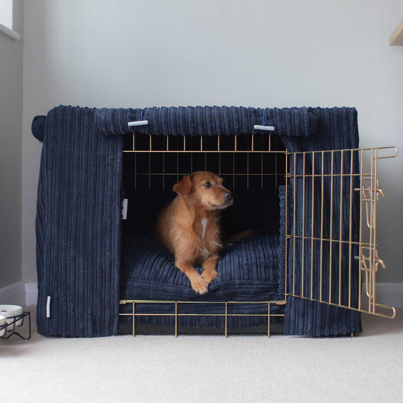 Dog Crate Set in Navy Essentials Plush by Lords & Labradors