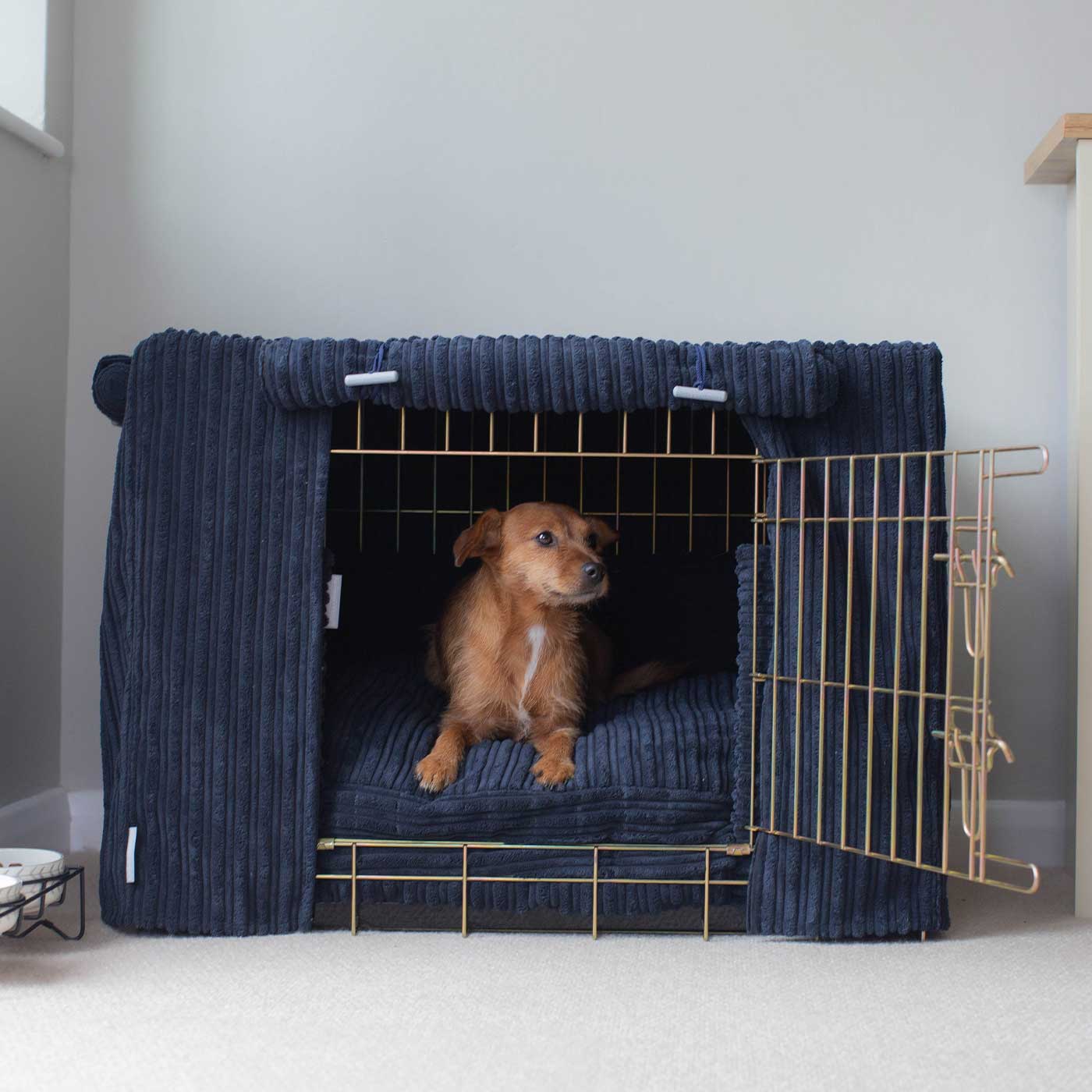 Dog Crate Set in Navy Essentials Plush by Lords & Labradors