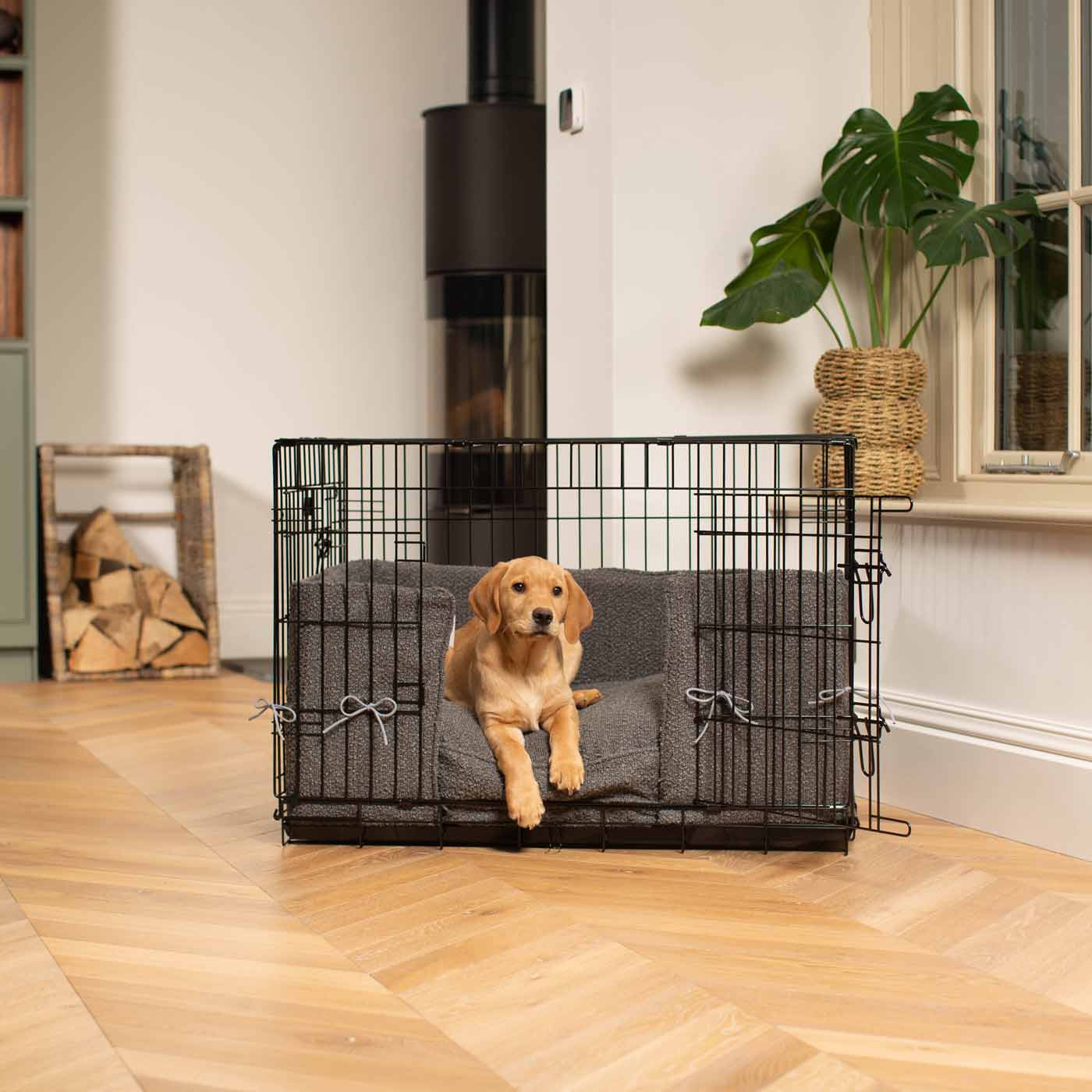 Dog Crate with Cushion & Bumper in Granite Bouclé by Lords & Labradors