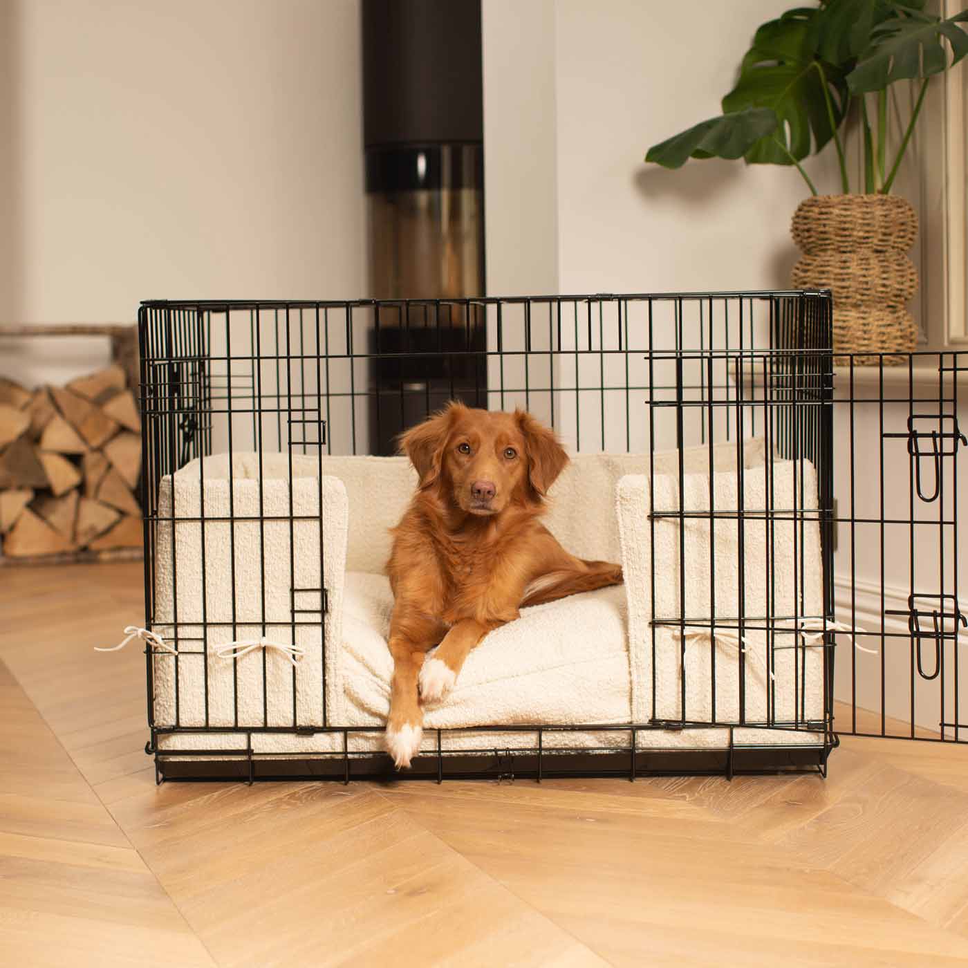 Dog Crate with Cushion & Bumper in Ivory Bouclé by Lords & Labradors